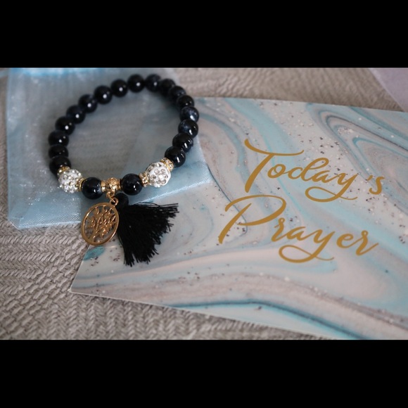 Prayer Bracelet & Card ❤️❤️ - Picture 2 of 3